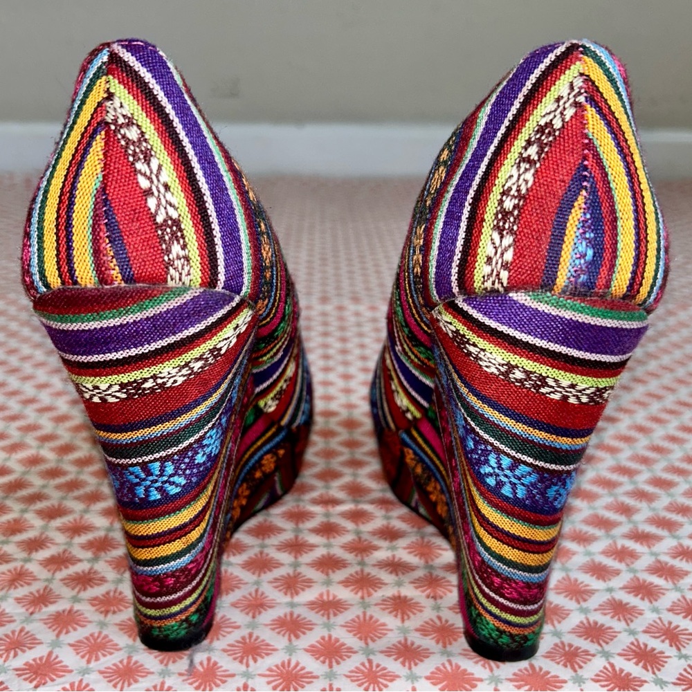 Mossimo multicolor textile Baja pattern wedge platform heels women’s size 8.5 - Picture 11 of 11